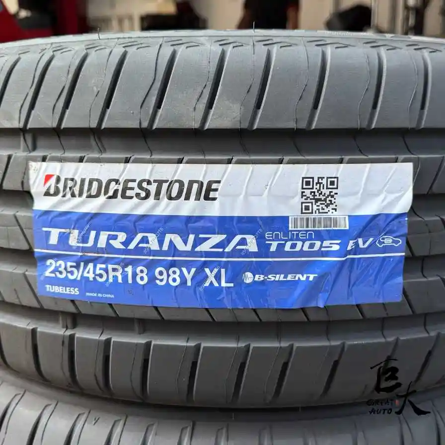 T005EV 235/45R18 98Y XL